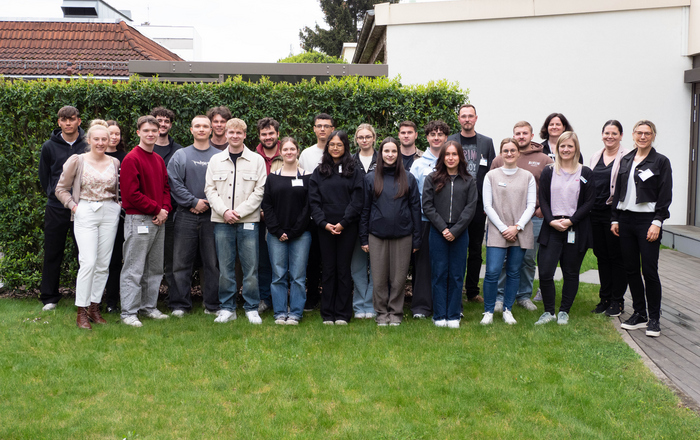 WP3 Studierende bei Meiko WP3 Studierende bei Meiko