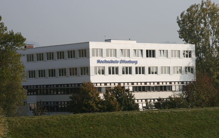 Gebäude A mit Hochschule Offenburg Schriftzug