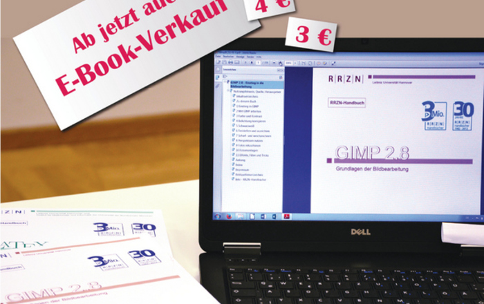 [Translate to English:] Laptop mit E-Book